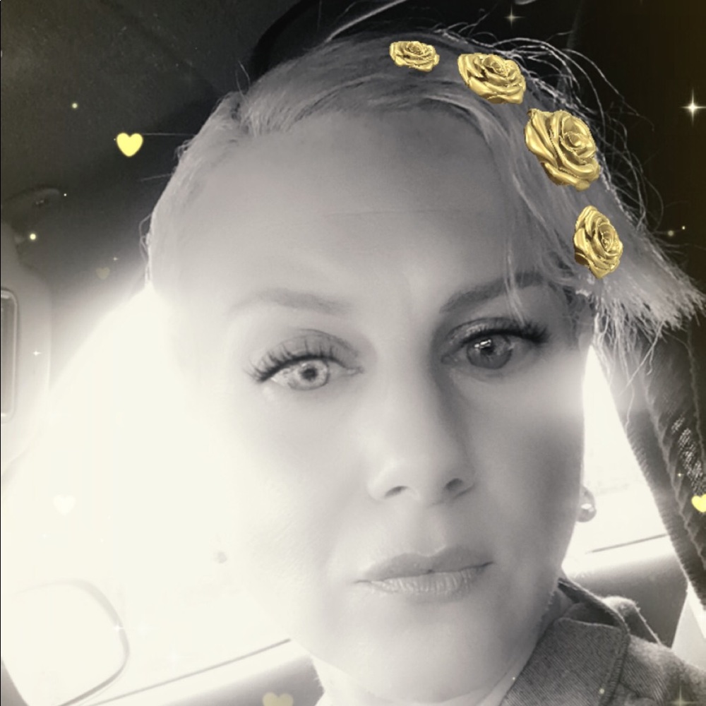 Meet your Posher, Carleen